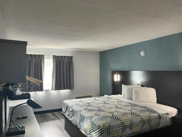 Studio 6 Suites East Syracuse Airport Exterior foto